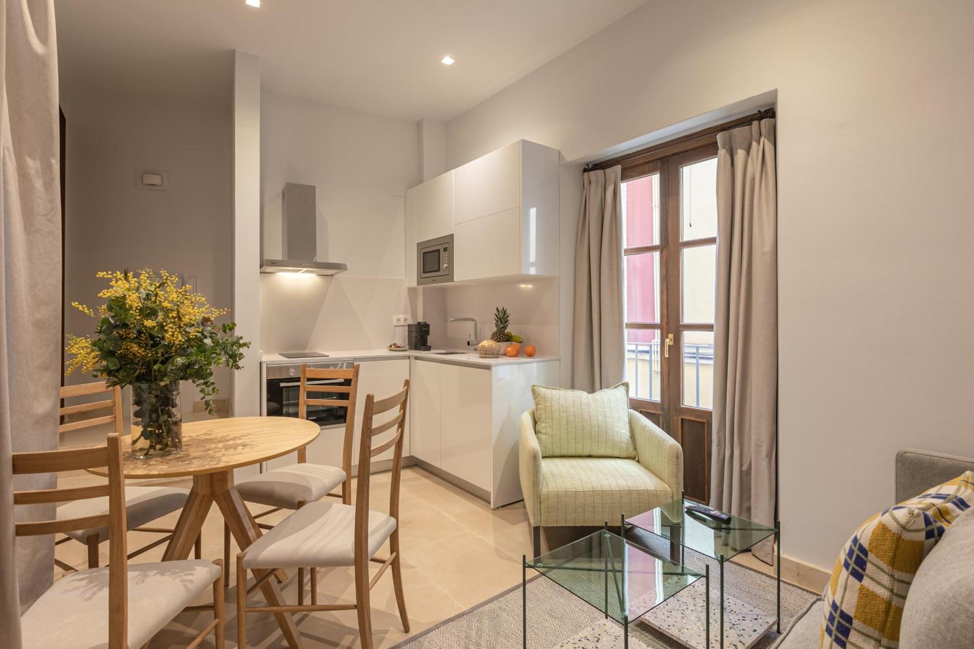 Ferienwohnung Angeles 6- Giralda Luxury By Valcambre Sevilla Zimmer foto