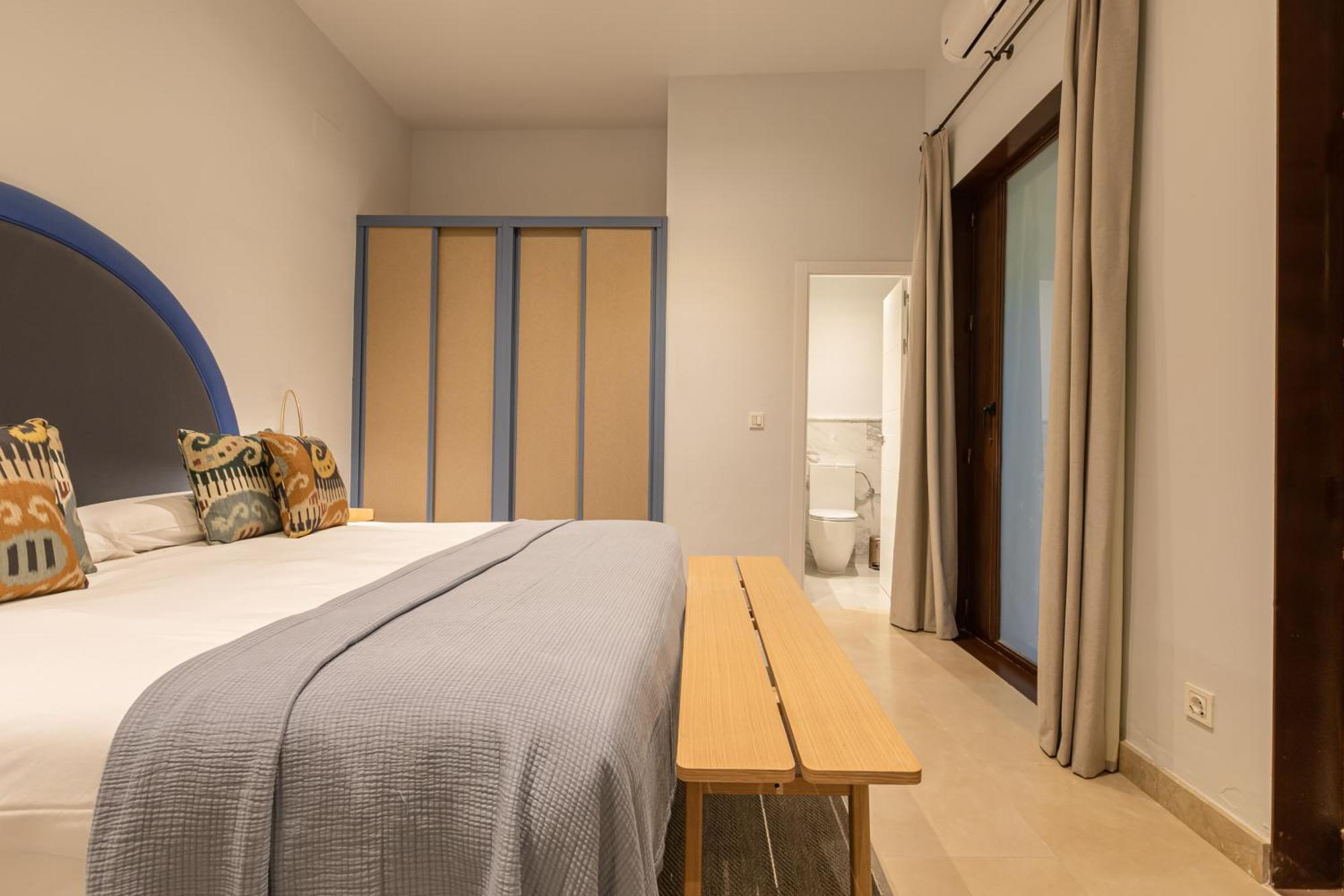 Ferienwohnung Angeles 6- Giralda Luxury By Valcambre Sevilla Zimmer foto